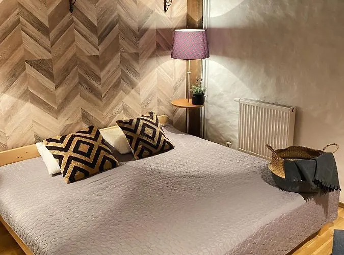 Kolme Venna * 페르누