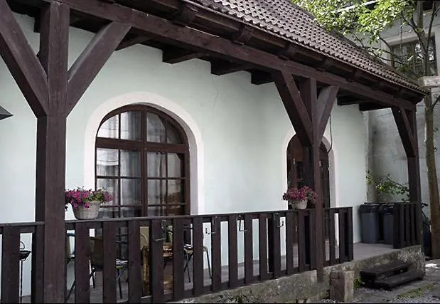 Kolme Venna 아파트